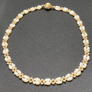14 Kt Gold and Fresh Pearl Necklace
